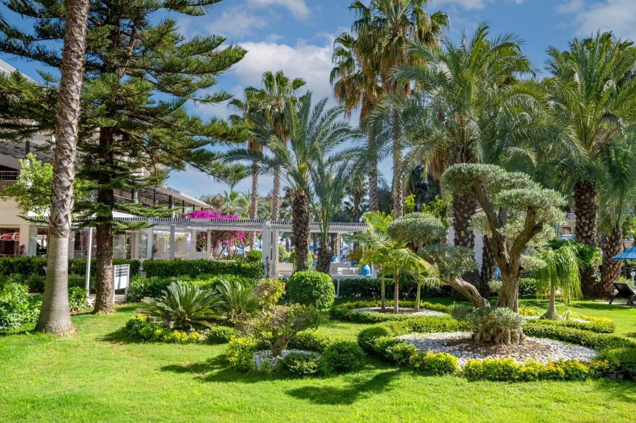 Utopia Resort & Residence 아브살라르 외부 사진