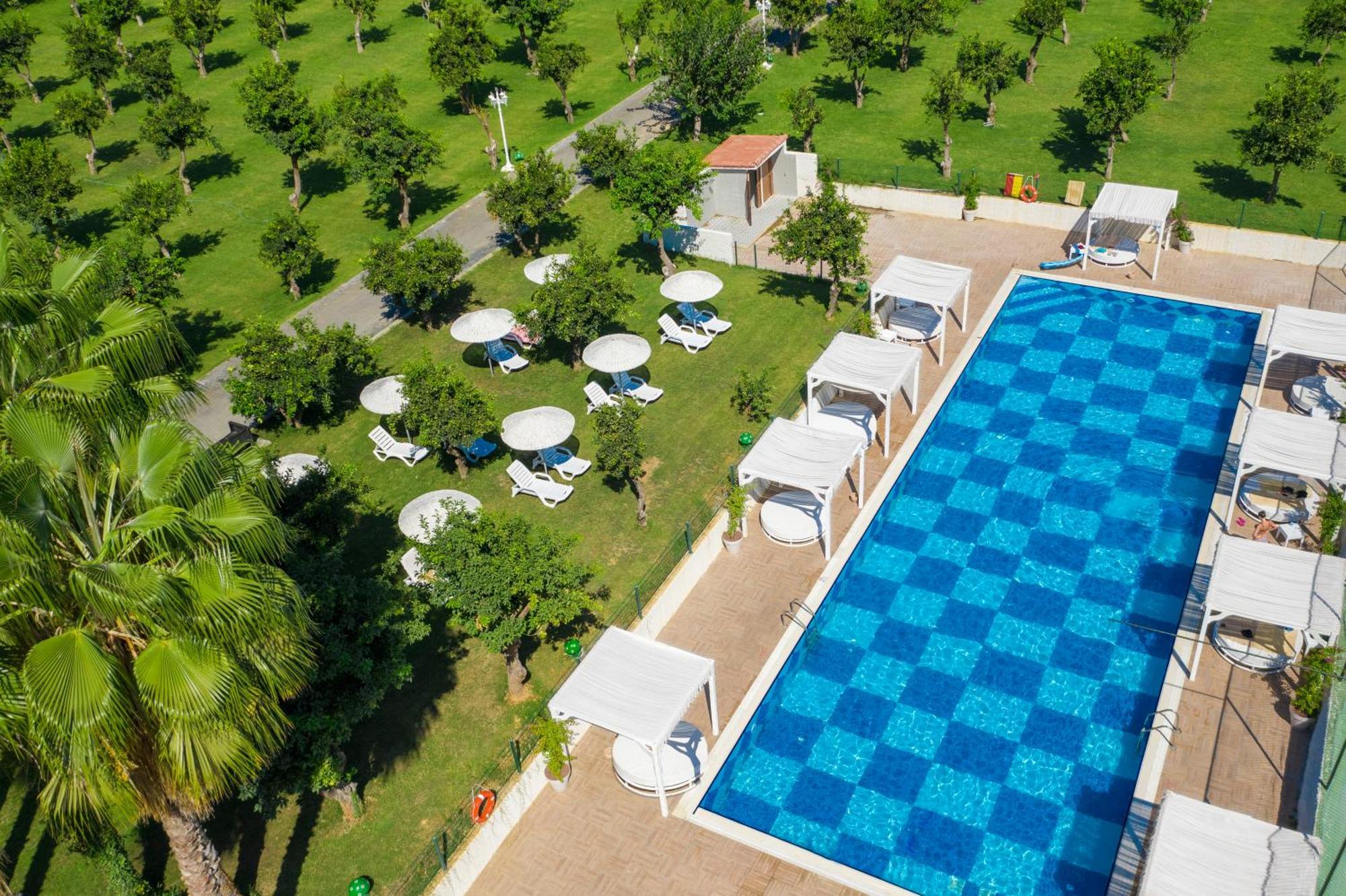 Utopia Resort & Residence 아브살라르 외부 사진